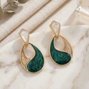 Brinco Feminino Dourado Oval