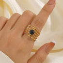 Anel Feminino Triplo Largo Dourado Com Pedra